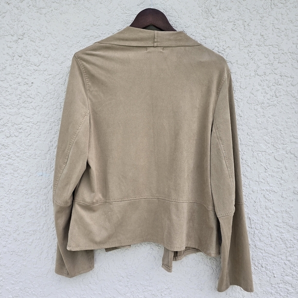 Women's  Fall Tan Jacket - Picture 5 of 7